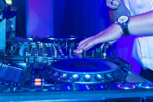 Party-DJ 2